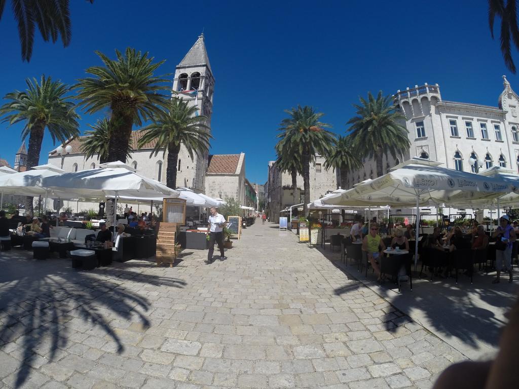 Apartment Fabijanko Oldtown Trogir Exterior photo